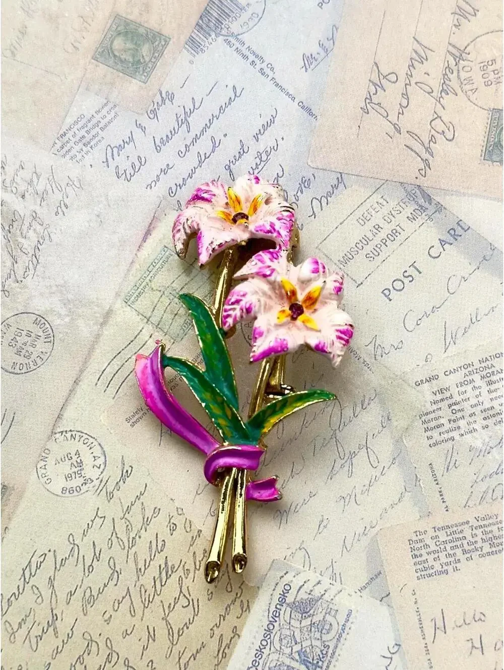 Vintage Enamel Floral Bouquet Brooch Pink Lily Flowers Gold Tone Pin